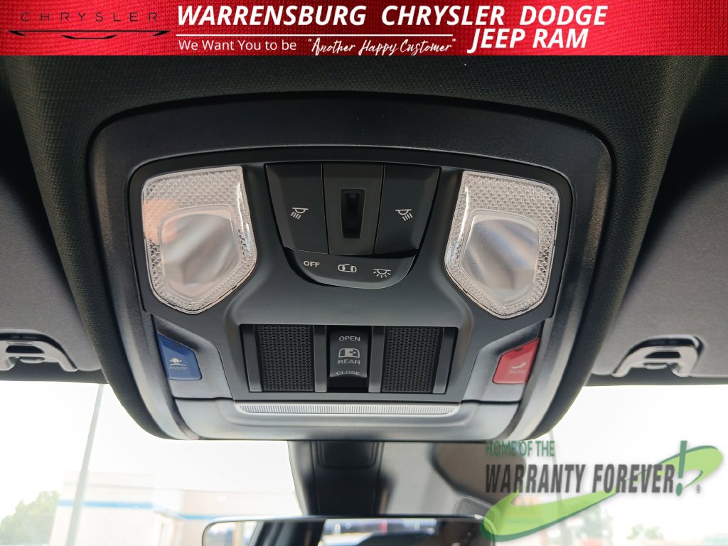 New 2026 RAM 1500 Express AWD/4WD image 27