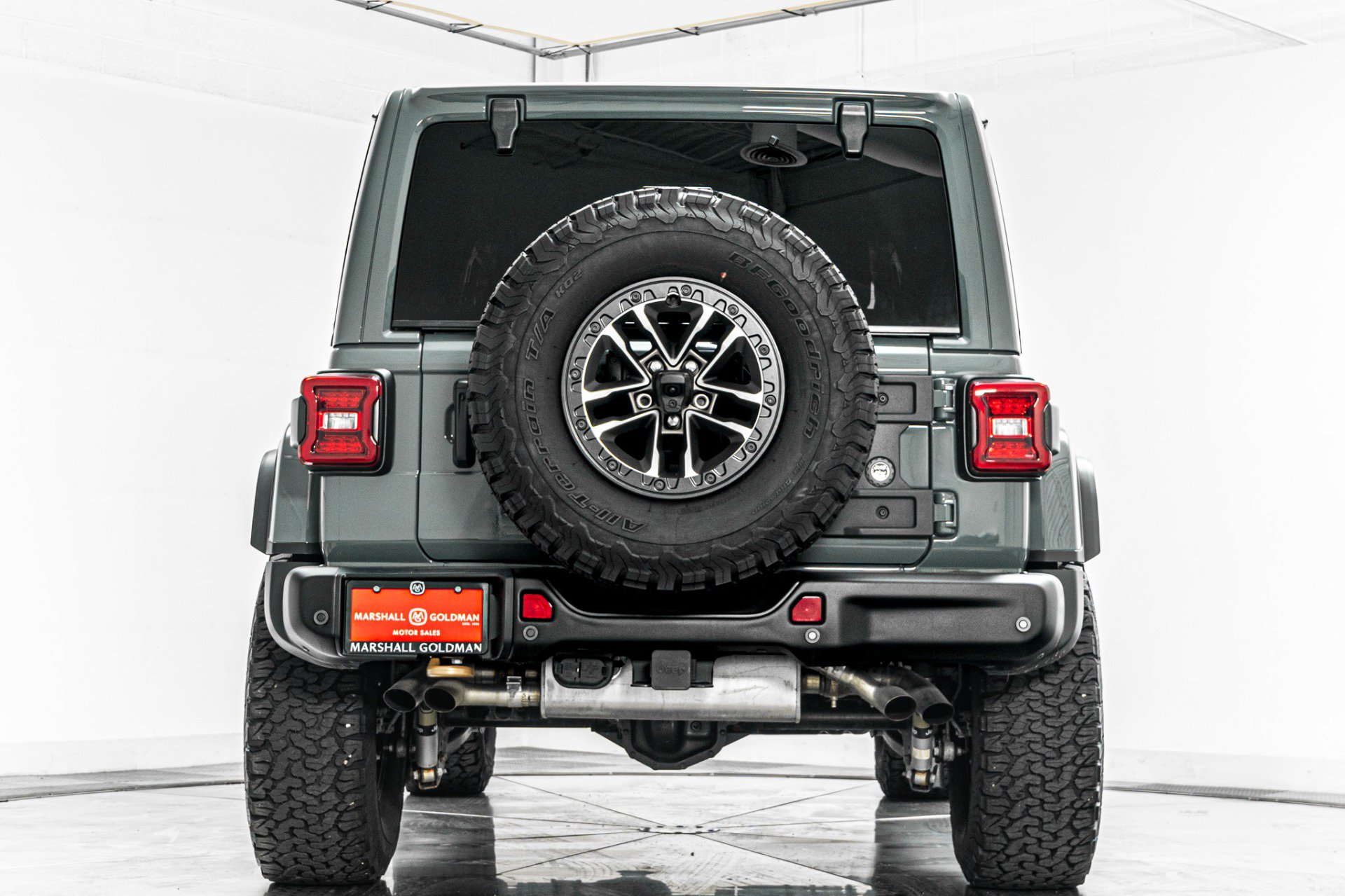 Used 2024 Jeep Wrangler Unlimited Rubicon 392 AWD/4WD image 8