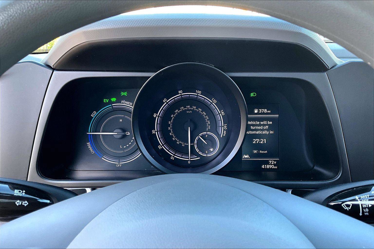 Used 2023 Hyundai Elantra Blue image 19