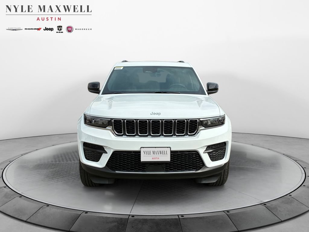 New 2026 Jeep Grand Cherokee Laredo RWD image 18