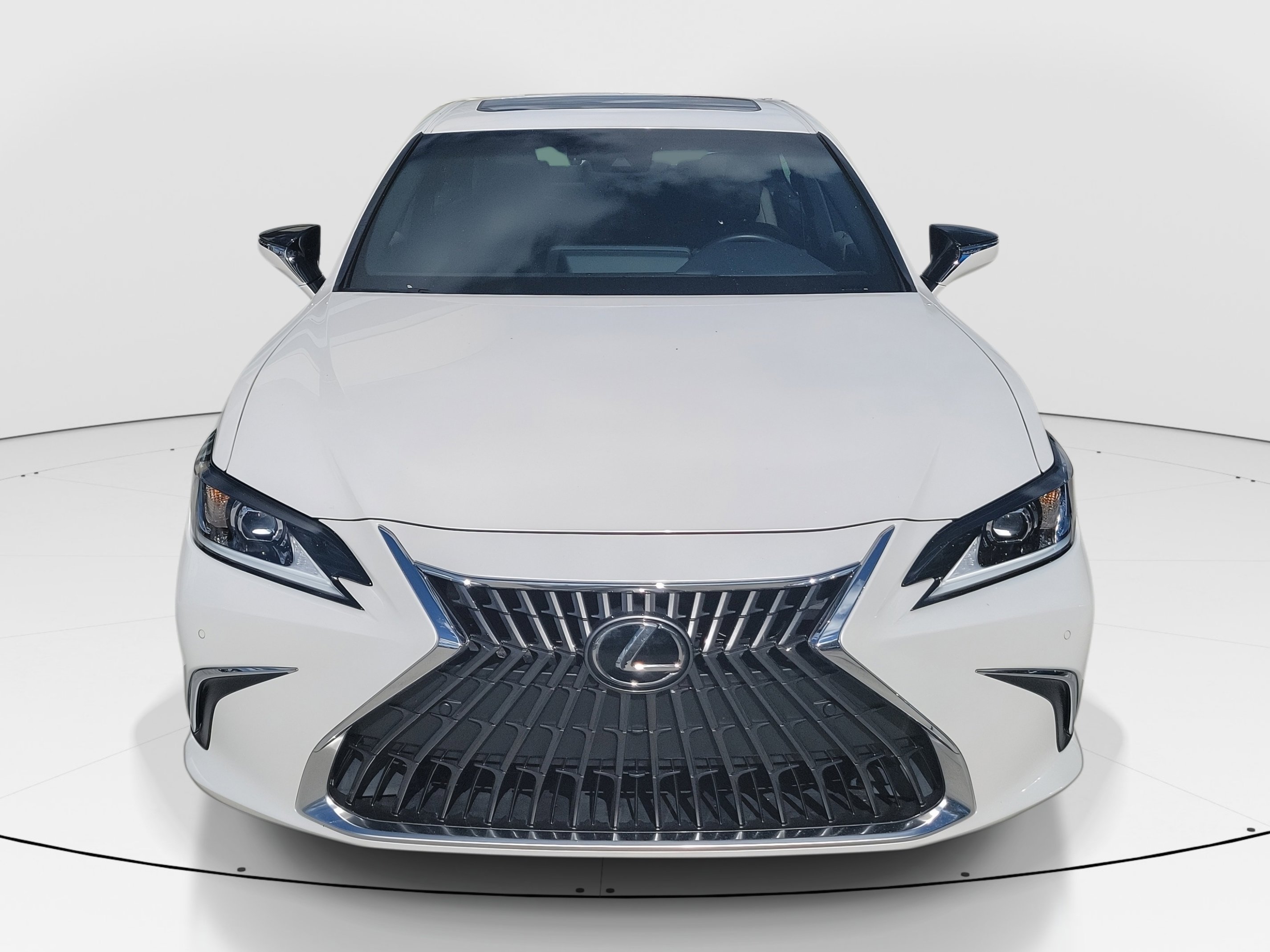 Used 2023 Lexus ES 350 w/ Premium Package image 4