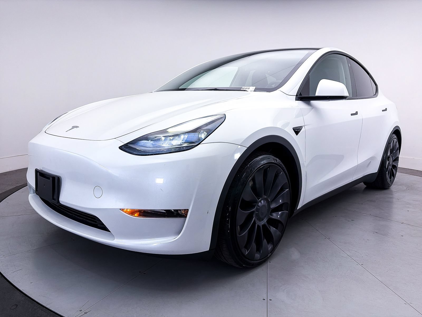 Used 2023 Tesla Model Y Performance AWD/4WD image 14