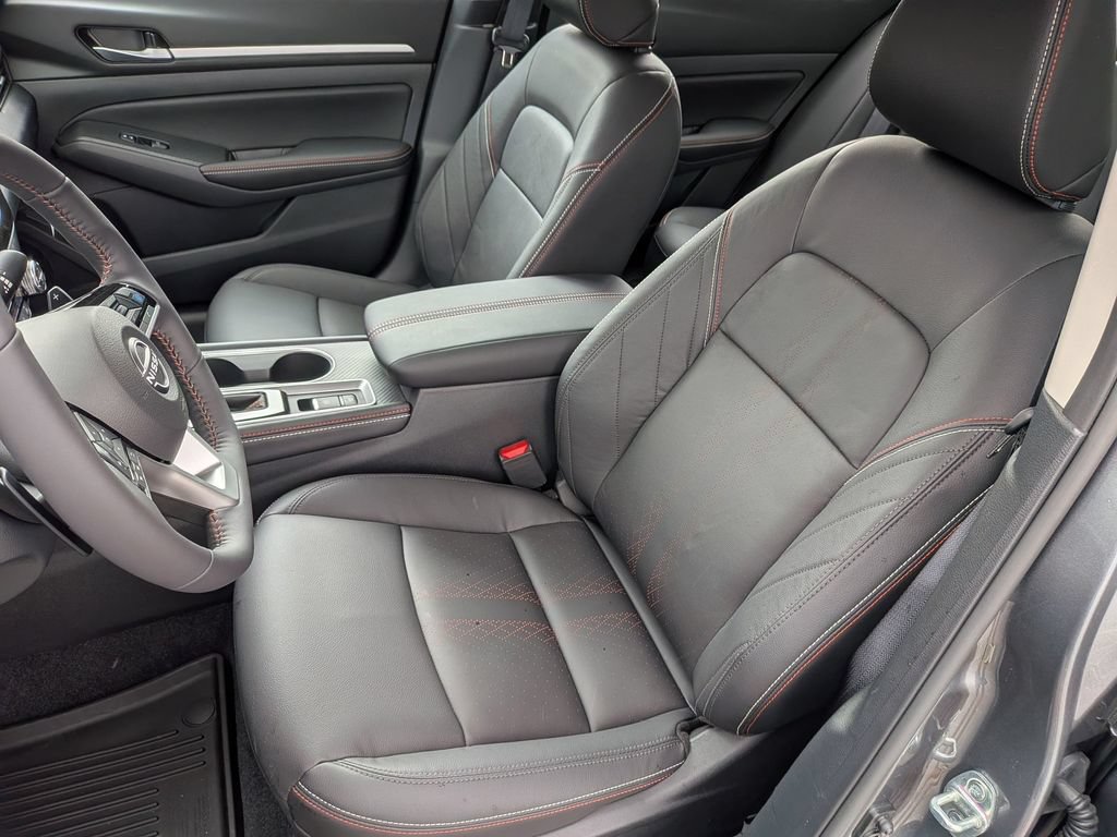 New 2026 Nissan Altima 2.5 SR w/ SR Premium Package FWD image 15