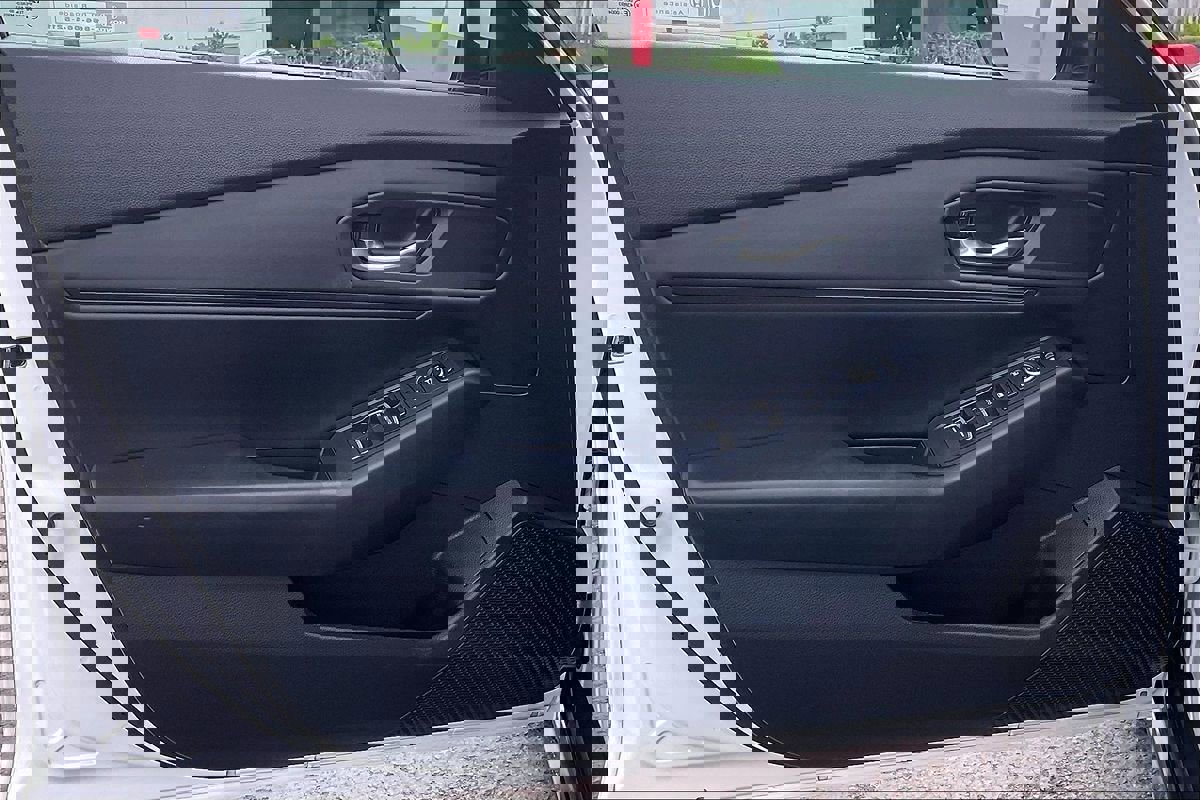 Used 2024 Honda Accord EX image 13