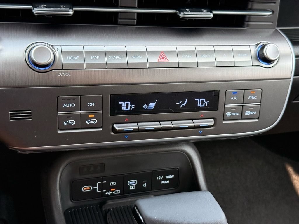 New 2026 Hyundai Kona SEL Sport AWD/4WD image 23