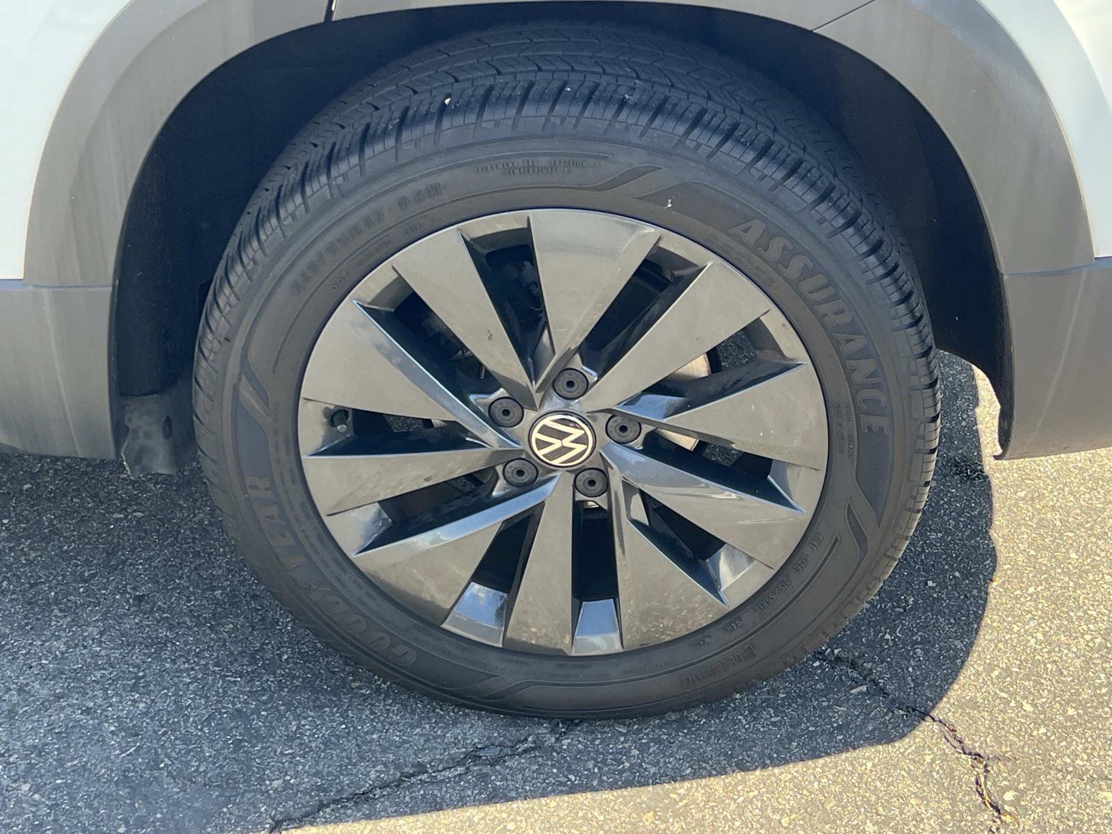 Certified 2023 Volkswagen Taos S image 26