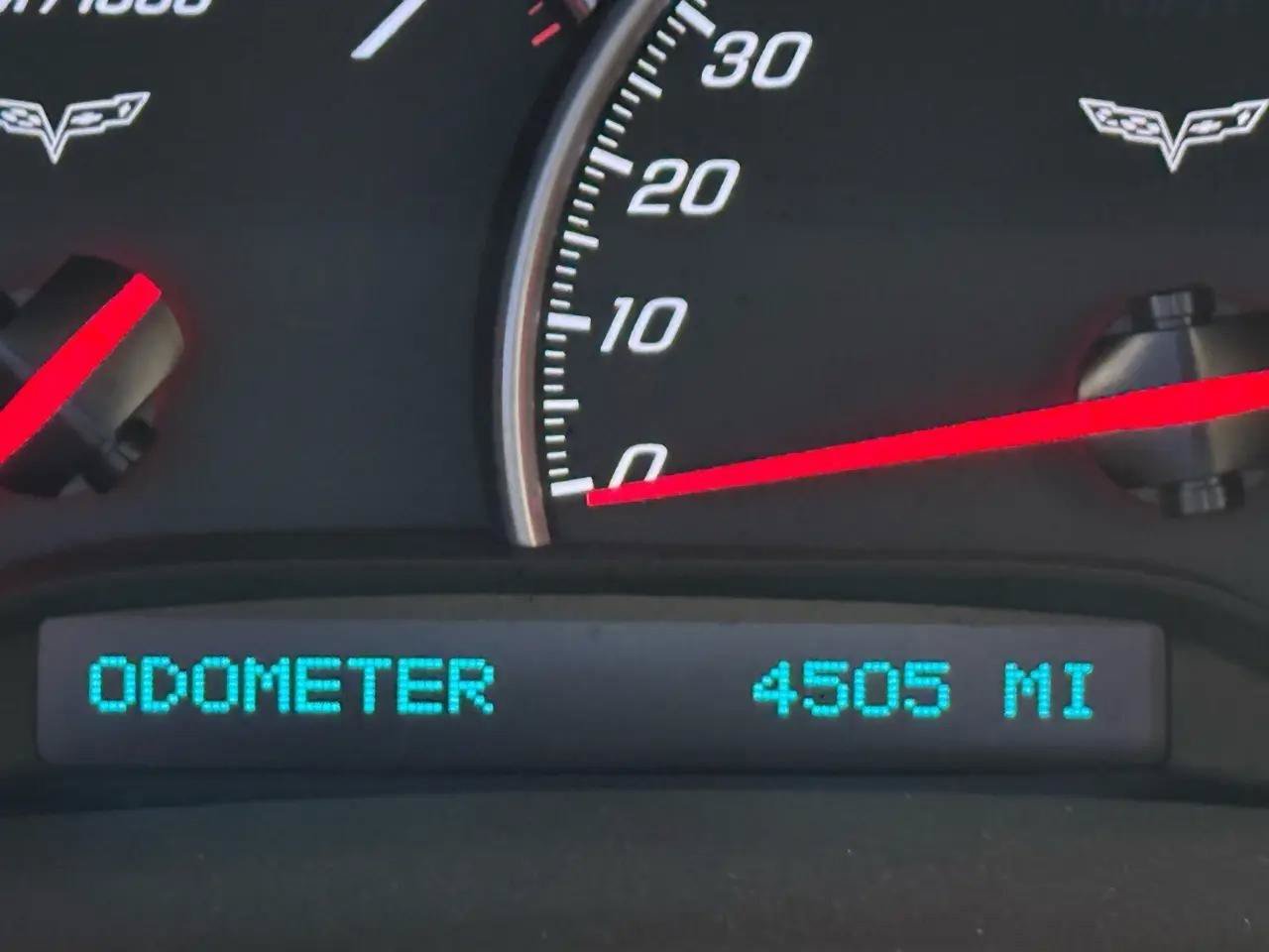 Used 2011 Chevrolet Corvette Coupe w/ 1LT RWD image 14