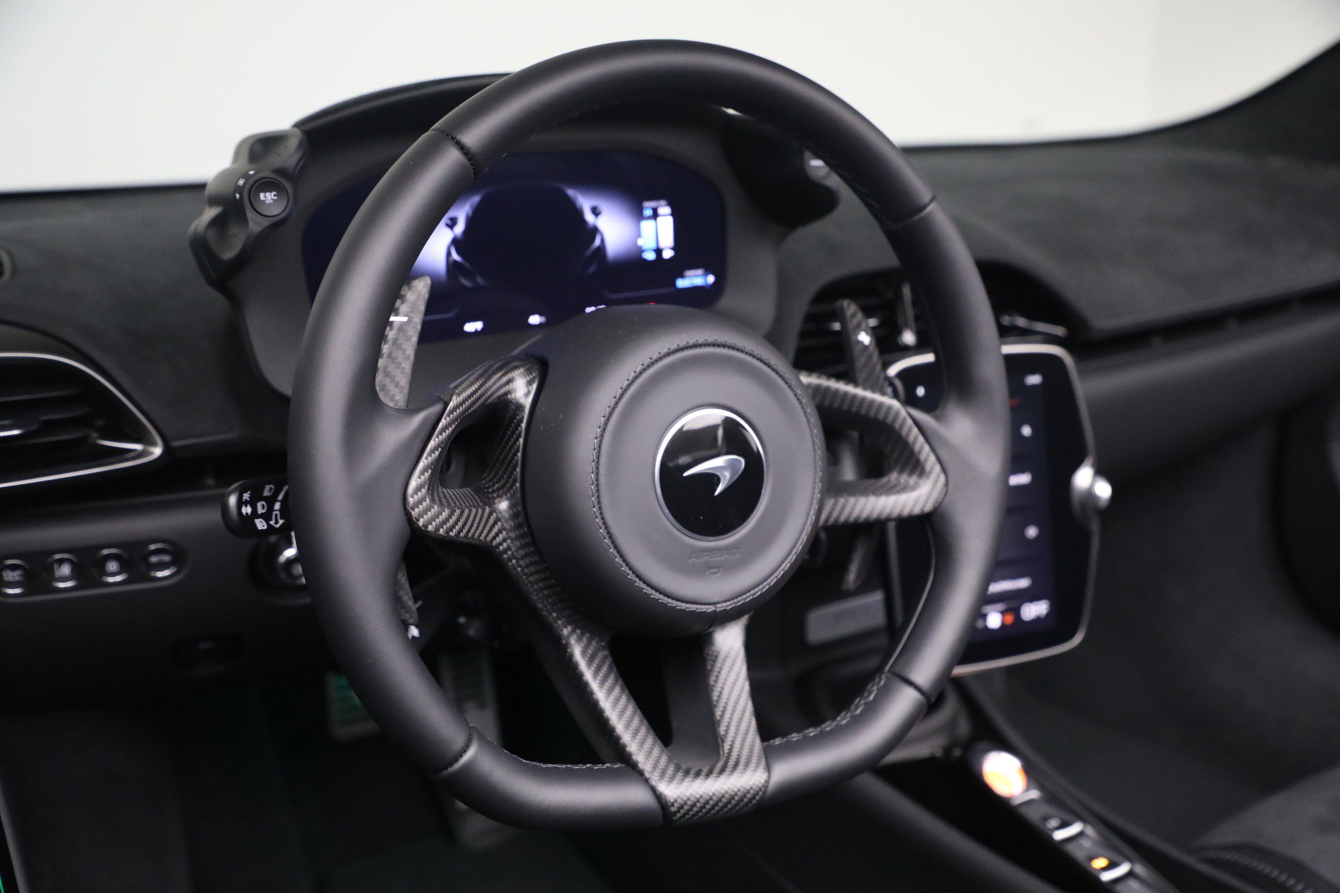 New 2026 McLaren Artura Spider image 36