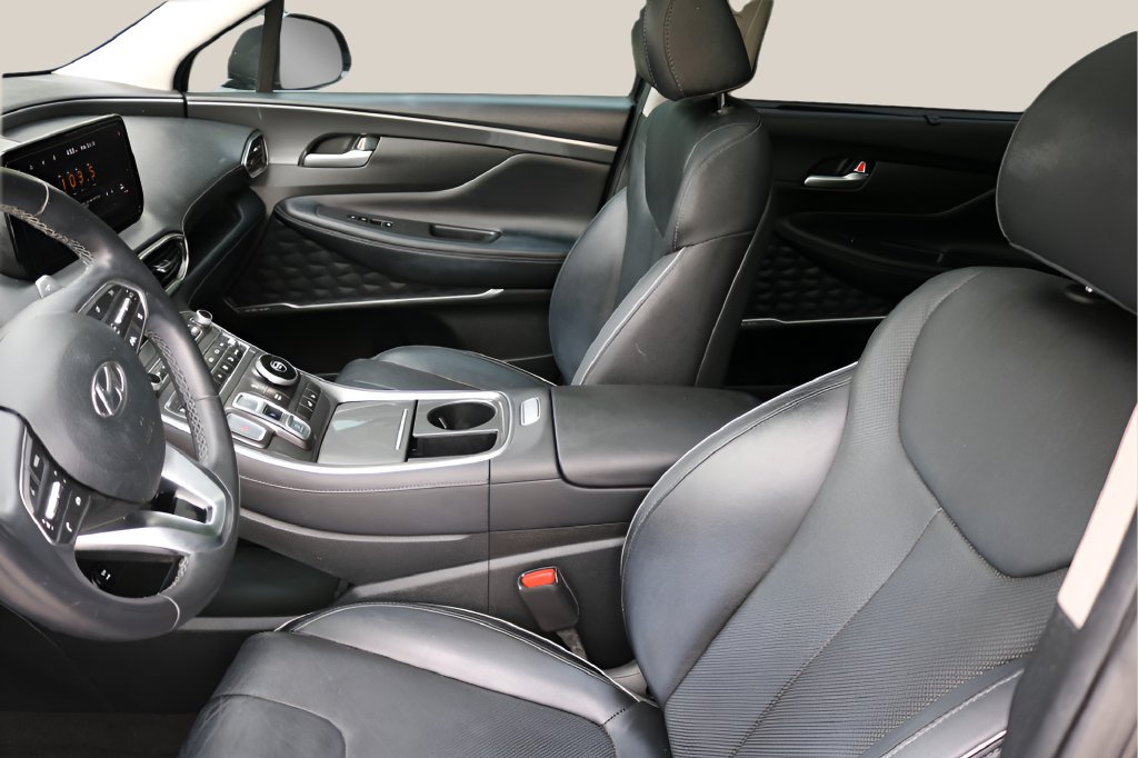 Used 2021 Hyundai Santa Fe SEL w/ Convenience + Premium Package FWD image 13