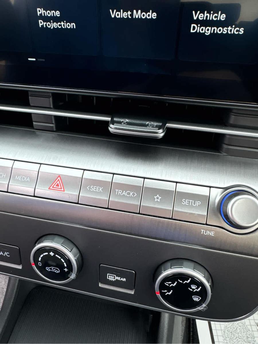 New 2027 Hyundai Kona SE AWD/4WD image 29