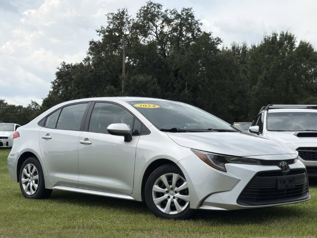 Used 2024 Toyota Corolla LE FWD image 14