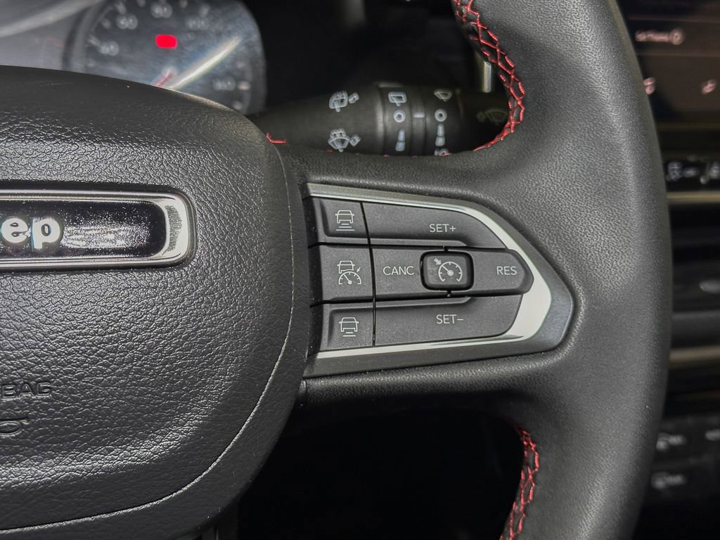 Certified 2024 Jeep Compass Trailhawk AWD/4WD image 37