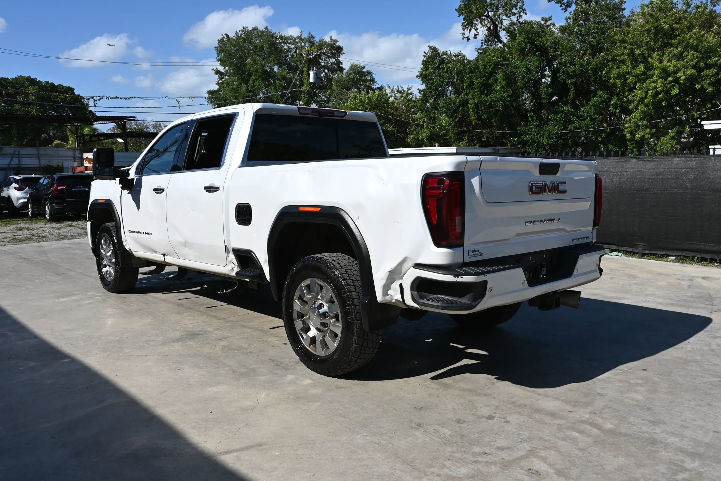 Used 2023 GMC Sierra 2500 Denali w/ Denali Ultimate Package AWD/4WD image 5