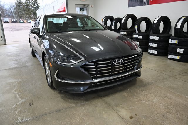 Used 2022 Hyundai Sonata SE image 3