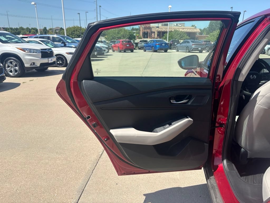 Certified 2025 Honda Accord SE image 35
