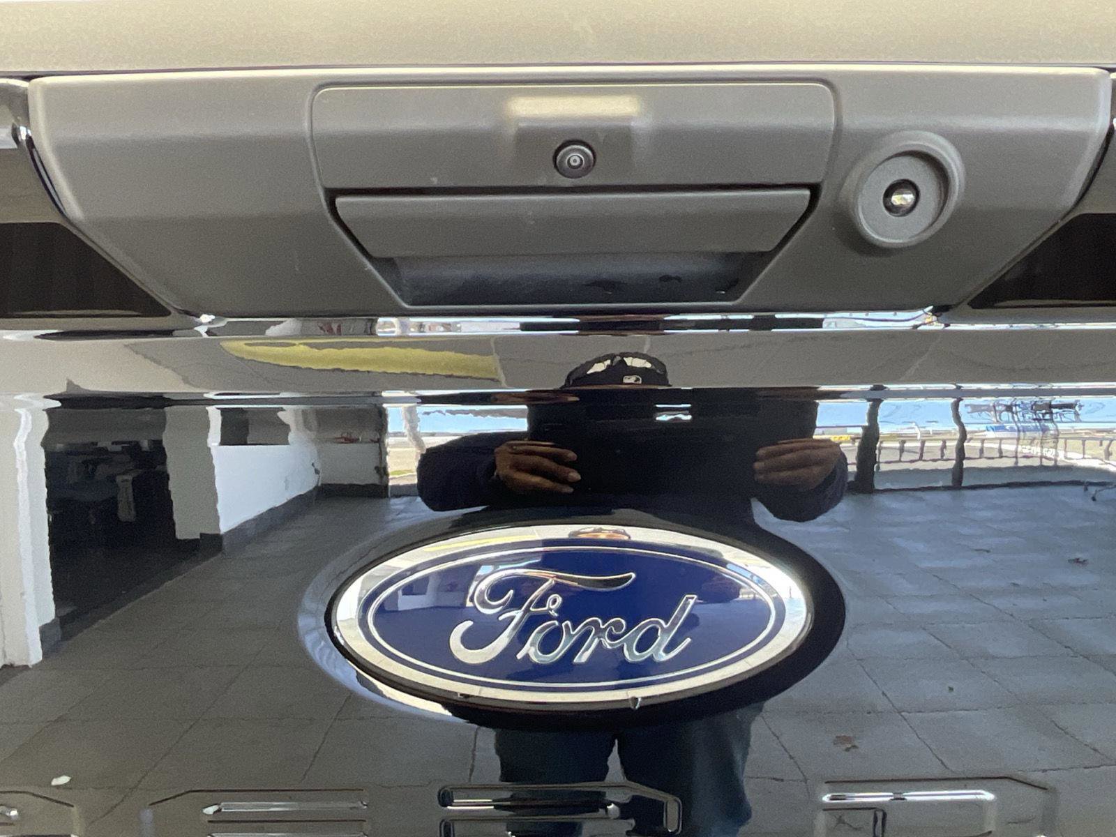 Used 2024 Ford F350 XLT w/ 360-Degree Camera Package image 25