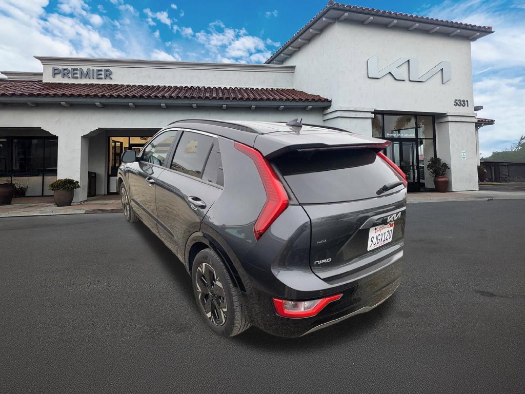 Certified 2023 Kia Niro Wind FWD image 8