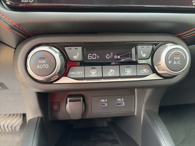 New 2025 Nissan Versa SR w/ Trunk Package FWD image 15