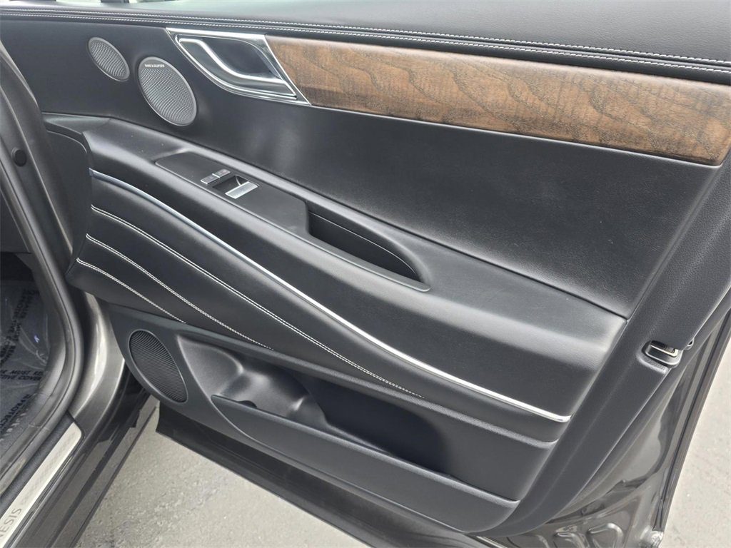 Used 2025 Genesis GV80 2.5T Advanced image 29