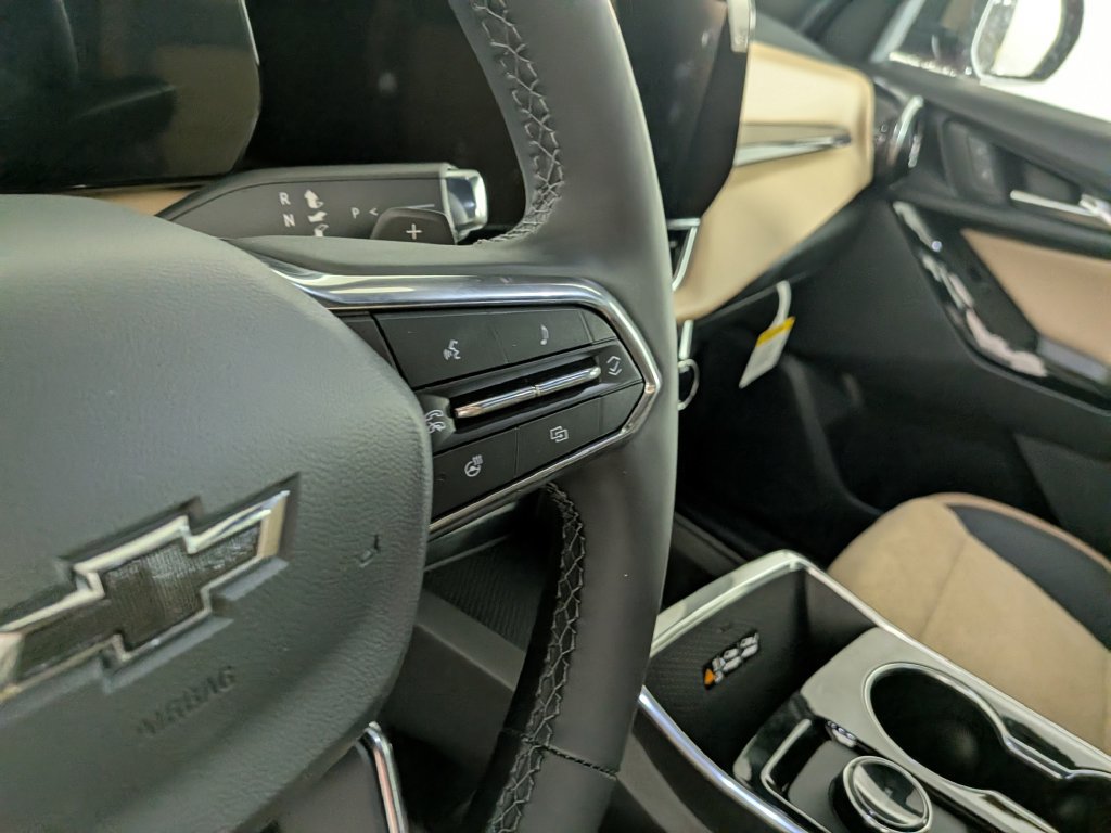 New 2027 Chevrolet Equinox ACTIV AWD/4WD image 23