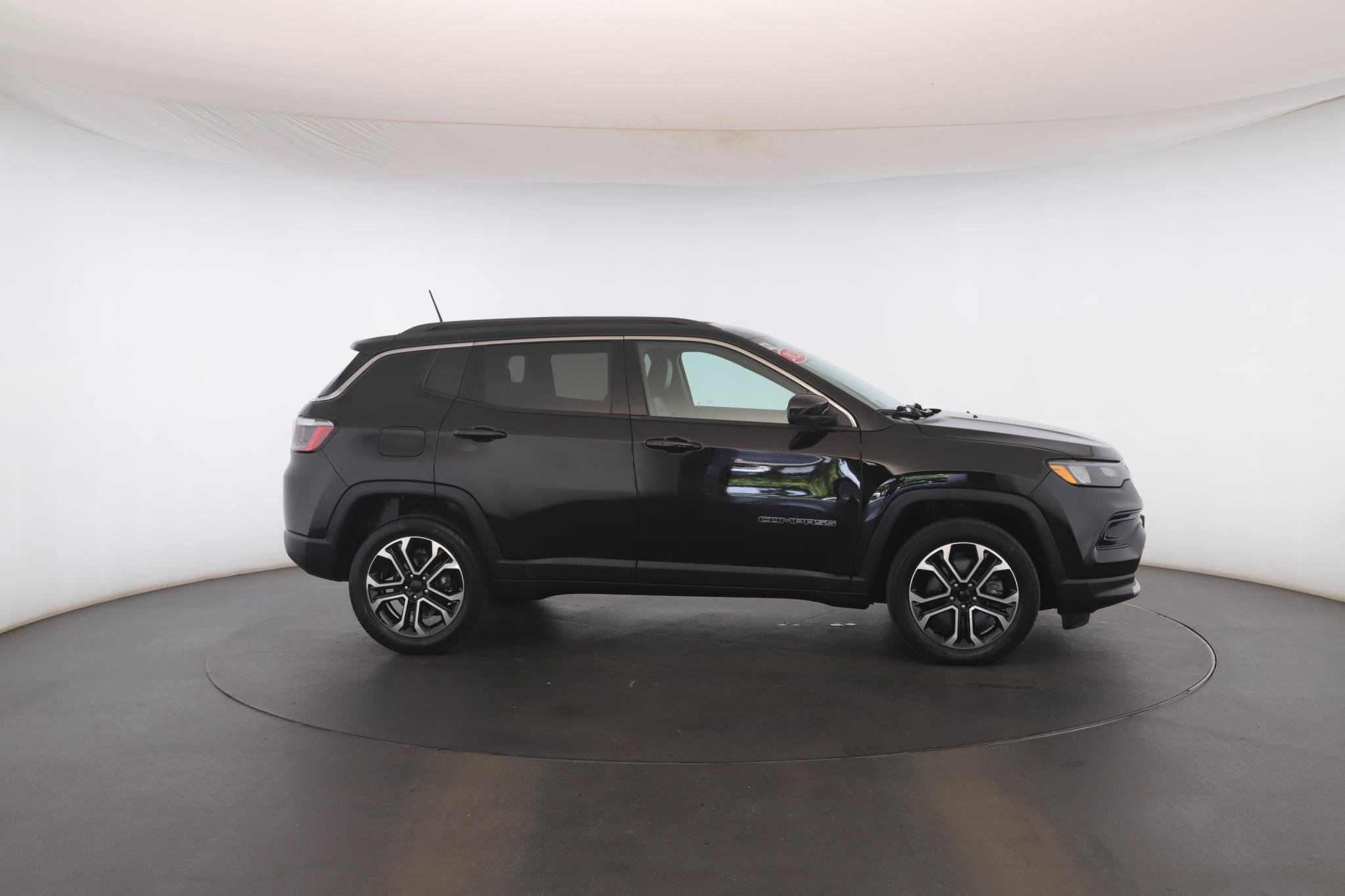 Used 2023 Jeep Compass Limited AWD/4WD image 21