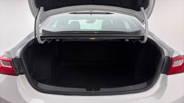 Used 2024 Chevrolet Malibu LS w/ Driver Confidence Package FWD image 18