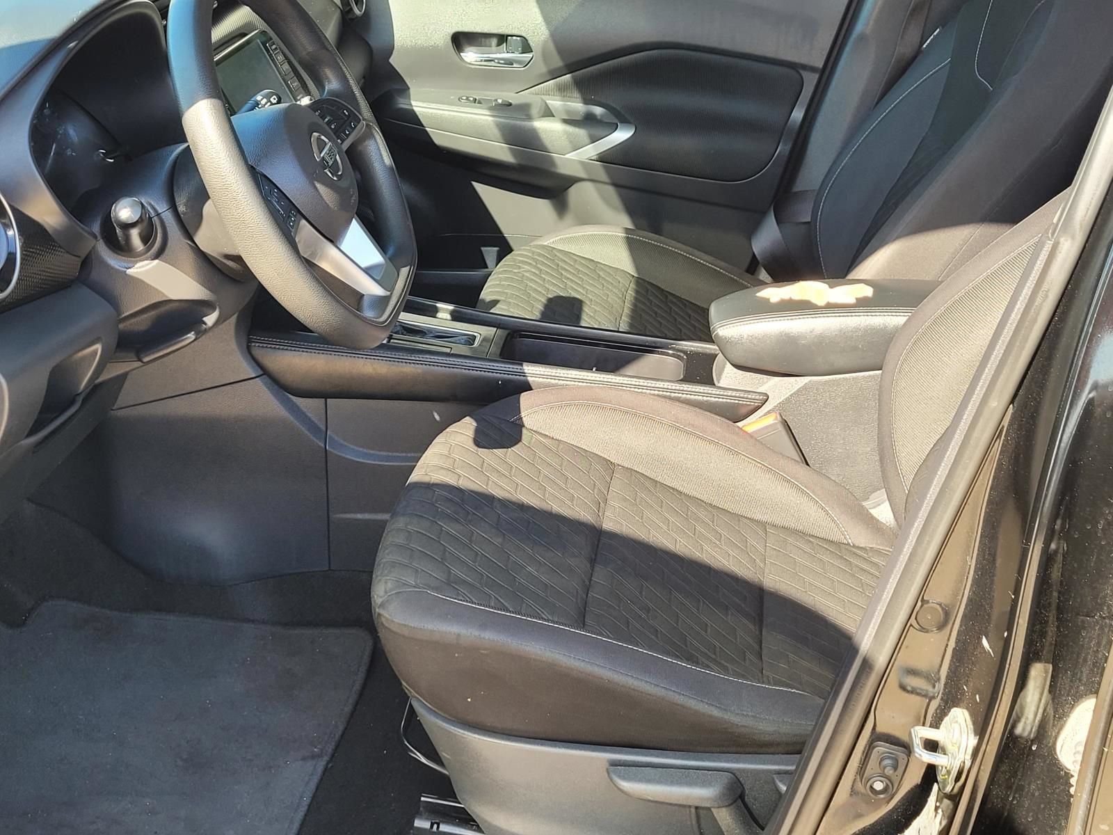 Used 2021 Nissan Kicks SV FWD image 20