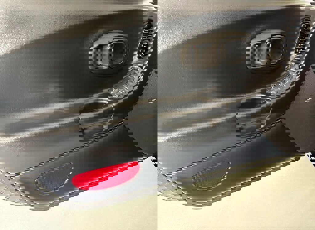 Used 2003 Chevrolet Corvette Convertible w/ Preferred Equipment Group1 image 18