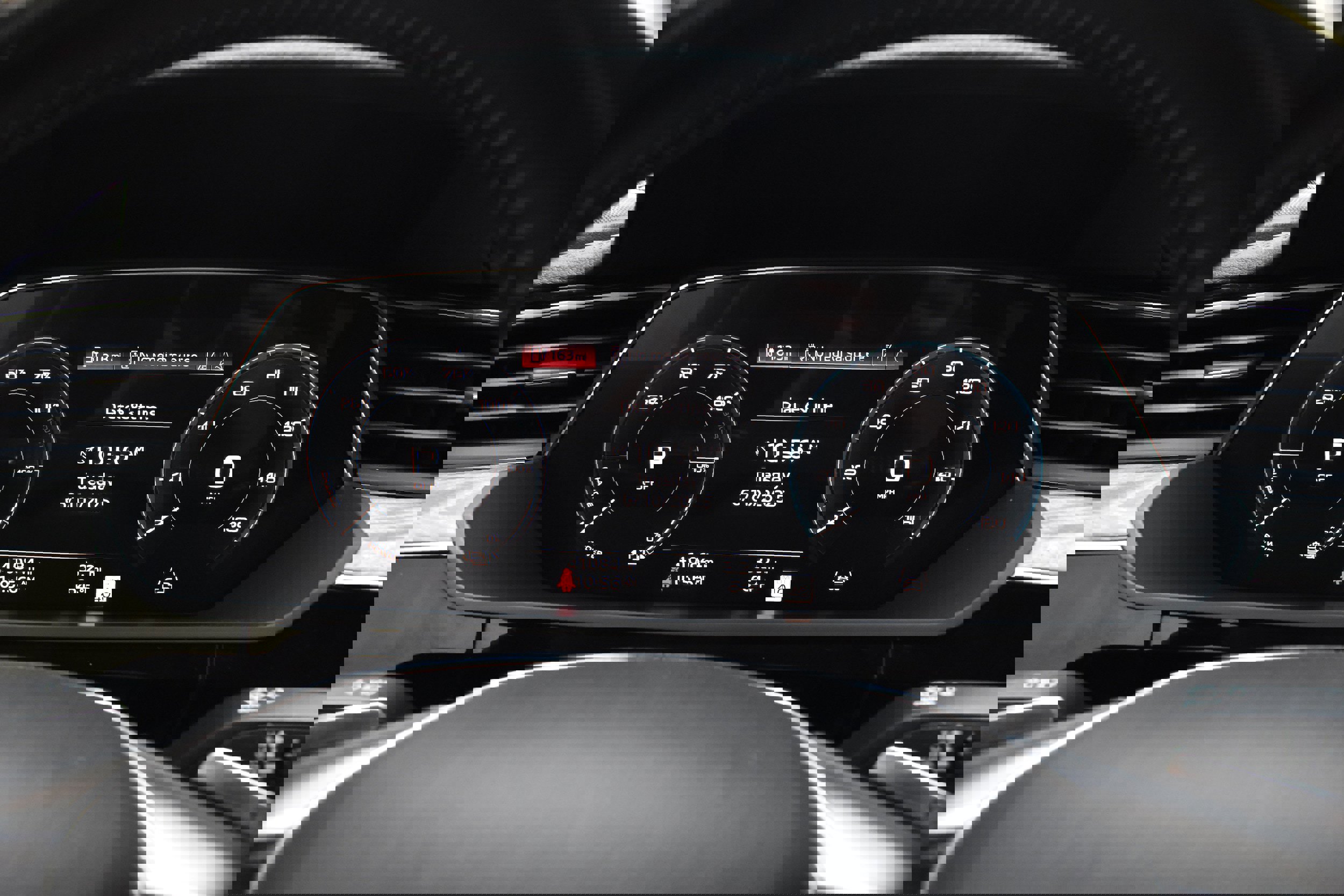 Used 2021 Audi e-tron Premium Plus w/ Premium Plus Package image 32