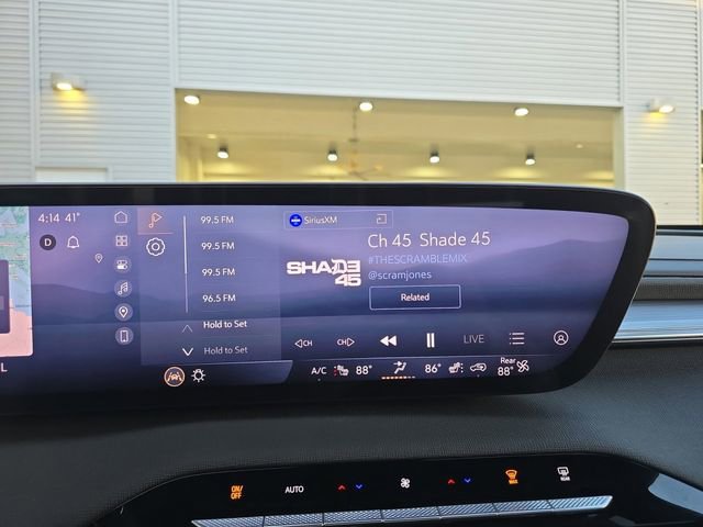 Used 2025 Buick Enclave Preferred image 8