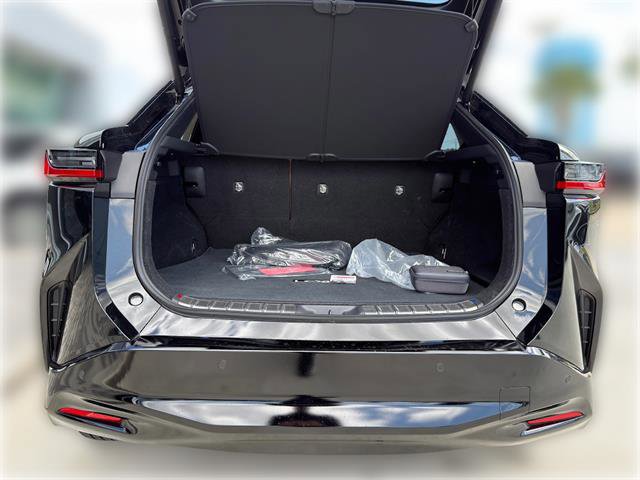Used 2025 Lexus RZ 300e w/ Accessory Package (Z1) image 9