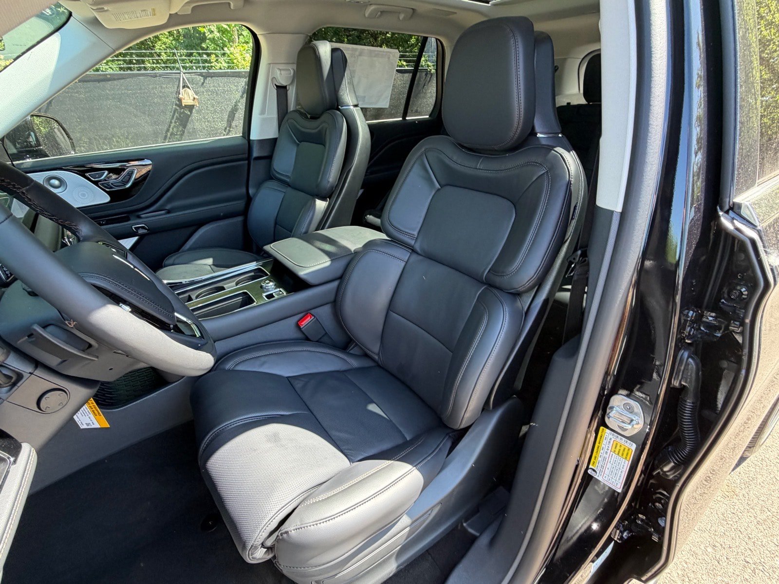New 2026 Lincoln Aviator Reserve AWD/4WD image 25