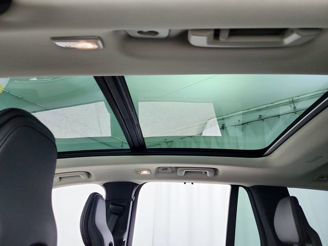 New 2026 Volvo XC90 T8 Ultra w/ Protection Package Premier AWD/4WD image 22