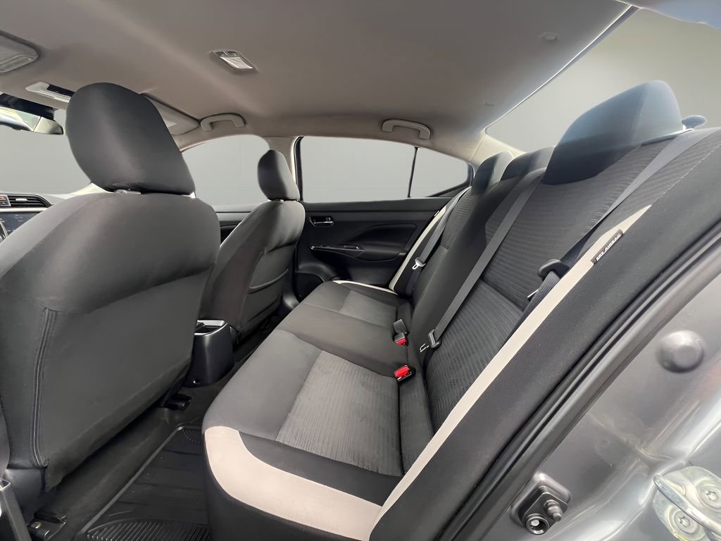 Used 2021 Nissan Versa SV FWD image 34