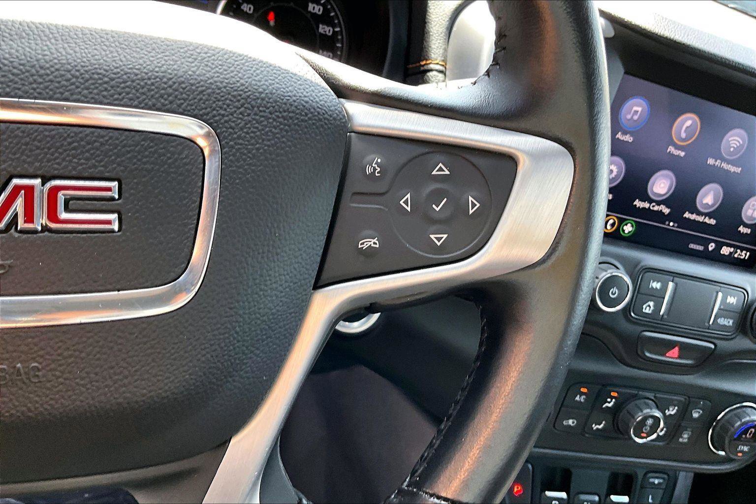 Used 2020 GMC Terrain SLT w/ Preferred Package image 12