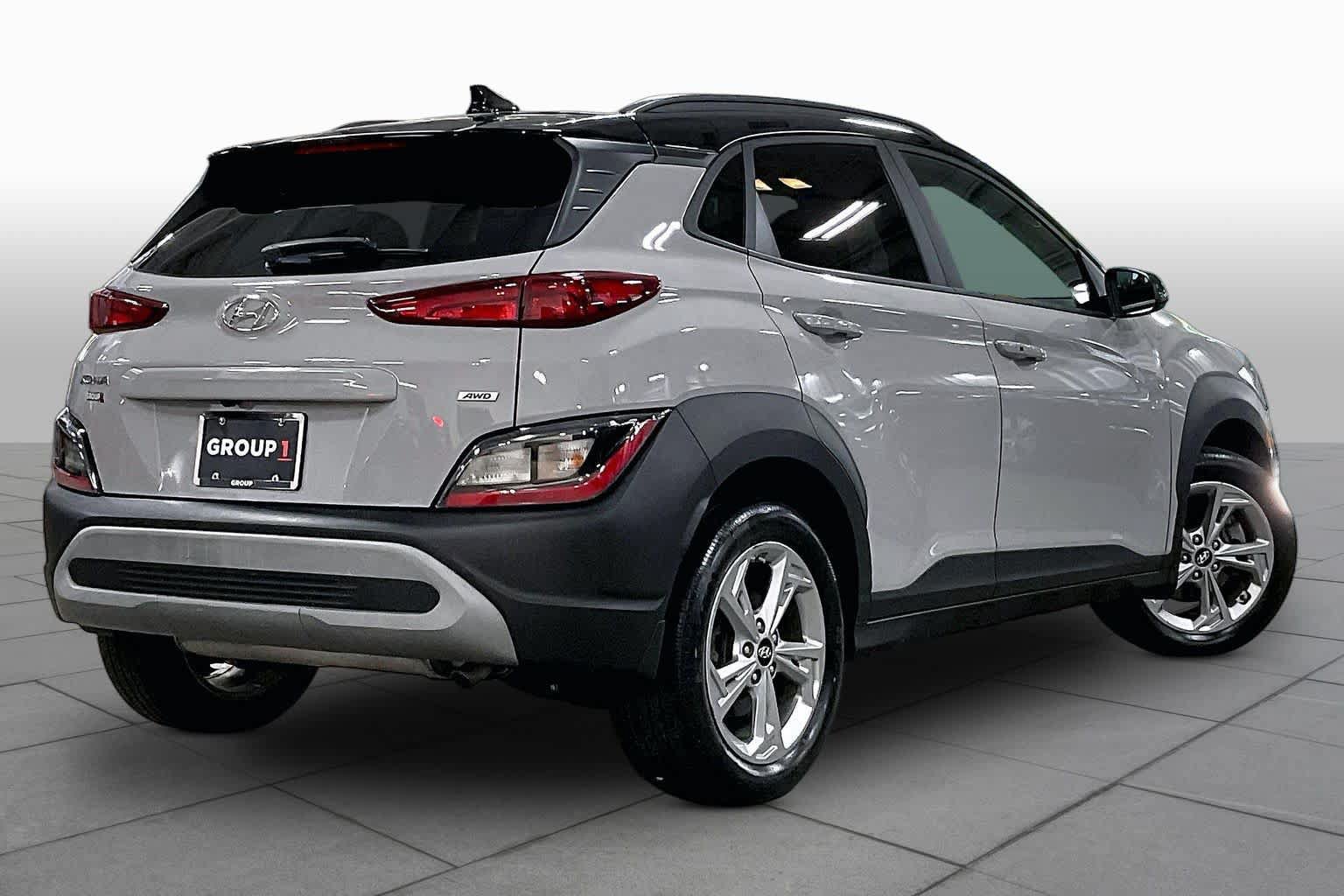 Used 2022 Hyundai Kona SEL AWD/4WD image 13