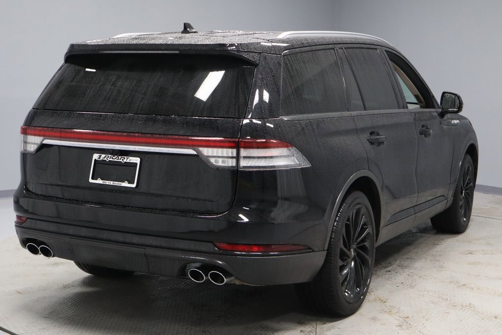 Used 2023 Lincoln Aviator Reserve w/ Class IV Trailer Tow Package image 13