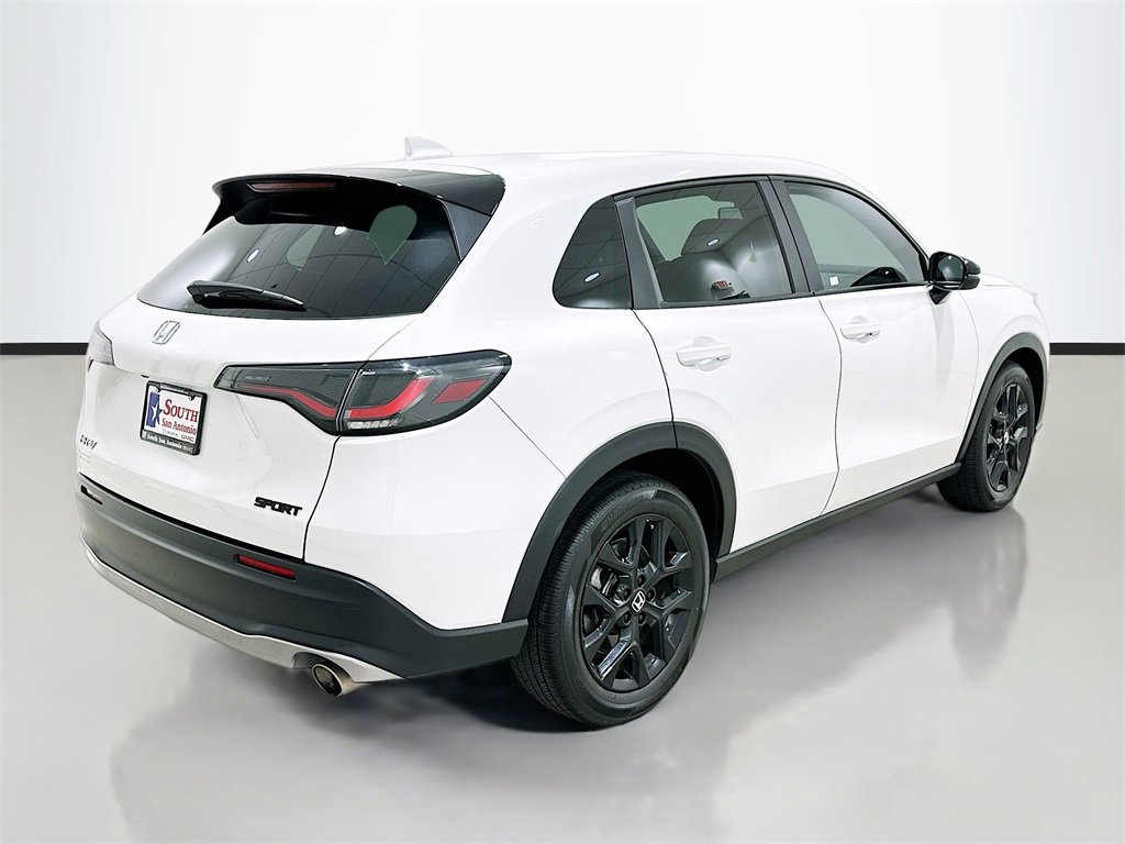 Used 2024 Honda HR-V Sport image 7