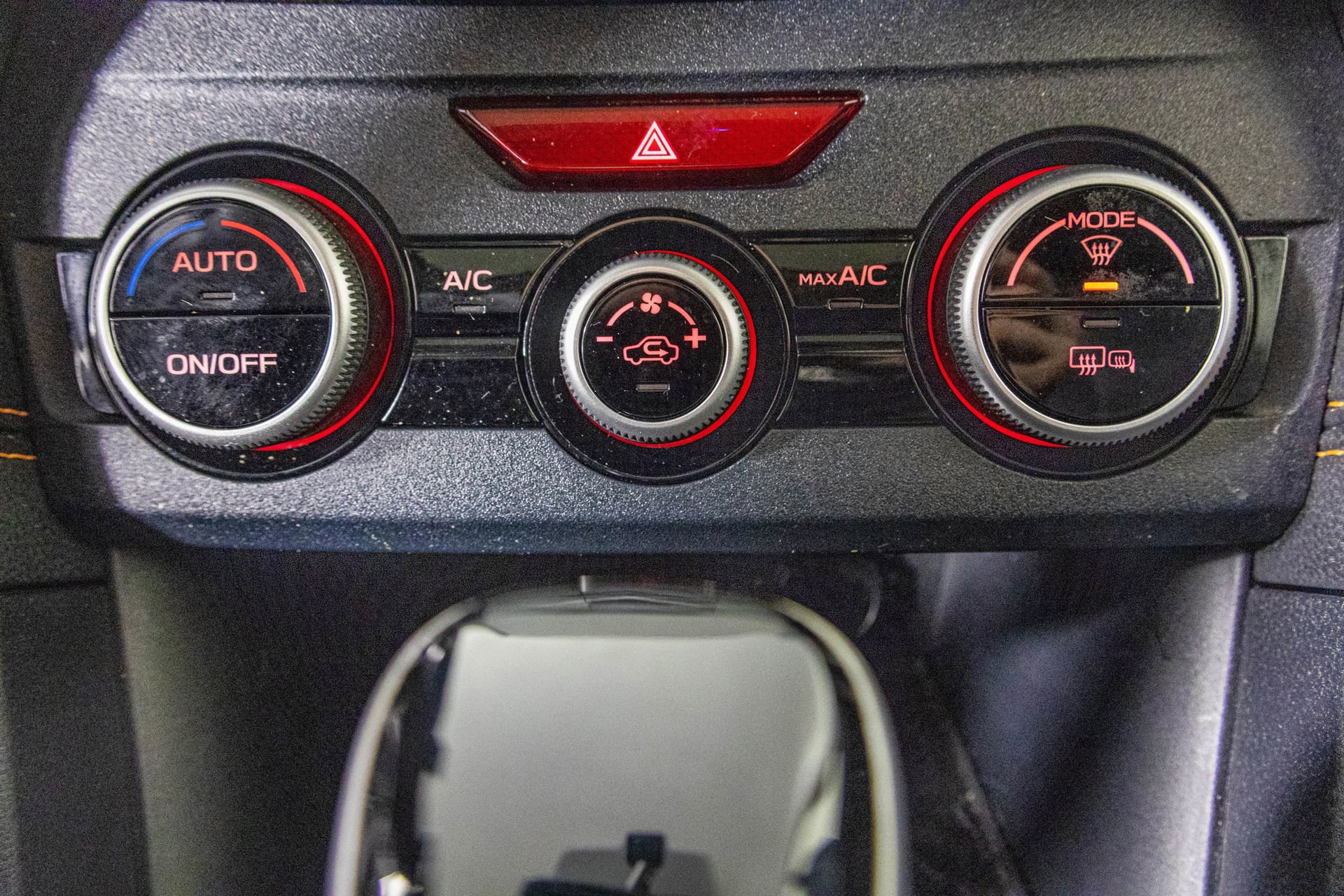 Used 2019 Subaru Crosstrek 2.0i Limited w/ Moonroof Package w/Navigation image 20