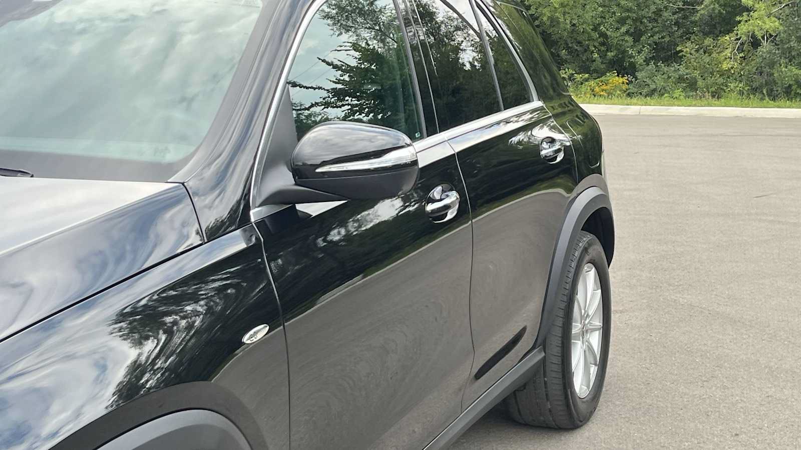 Certified 2025 Mercedes-Benz GLE 450e 4MATIC image 16