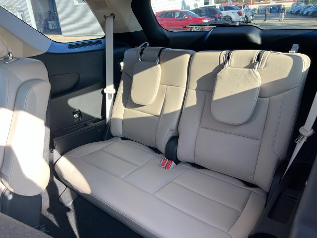 Used 2021 Ford Explorer Limited w/ Equipment Group 301A RWD image 35
