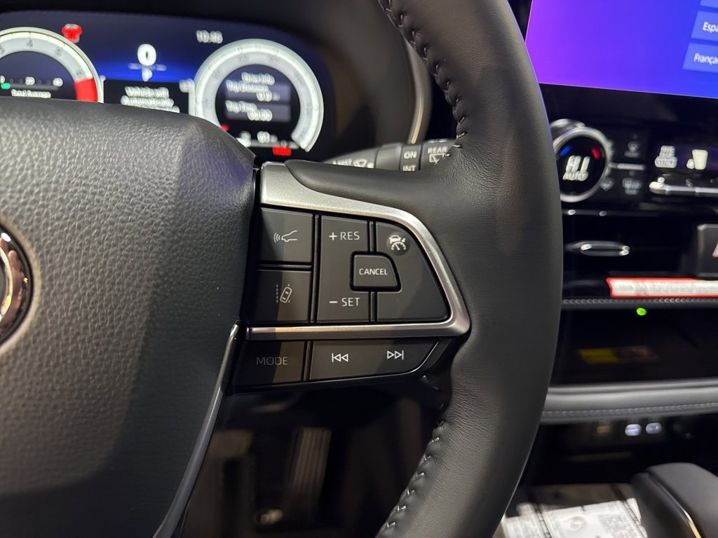 New 2026 Toyota Highlander XSE image 30