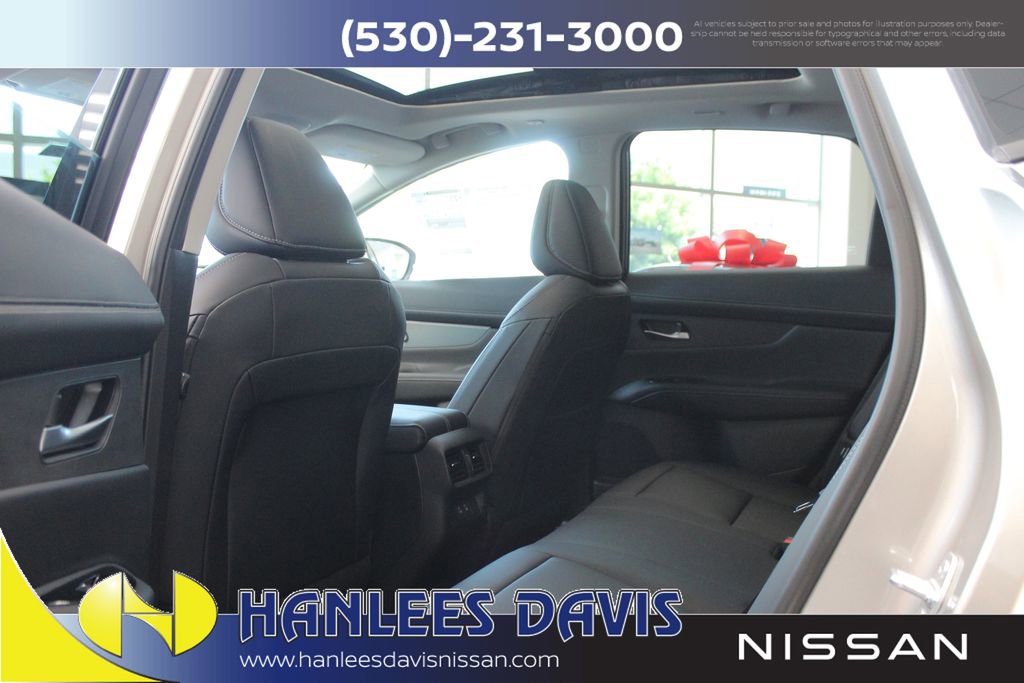 New 2025 Nissan Murano SL image 17