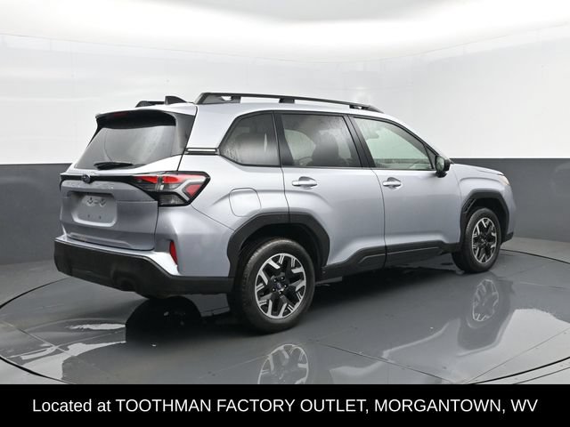 Used 2025 Subaru Forester Premium AWD/4WD image 22