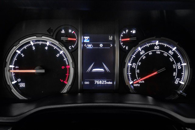 Used 2020 Toyota 4Runner TRD Off-Road AWD/4WD image 20