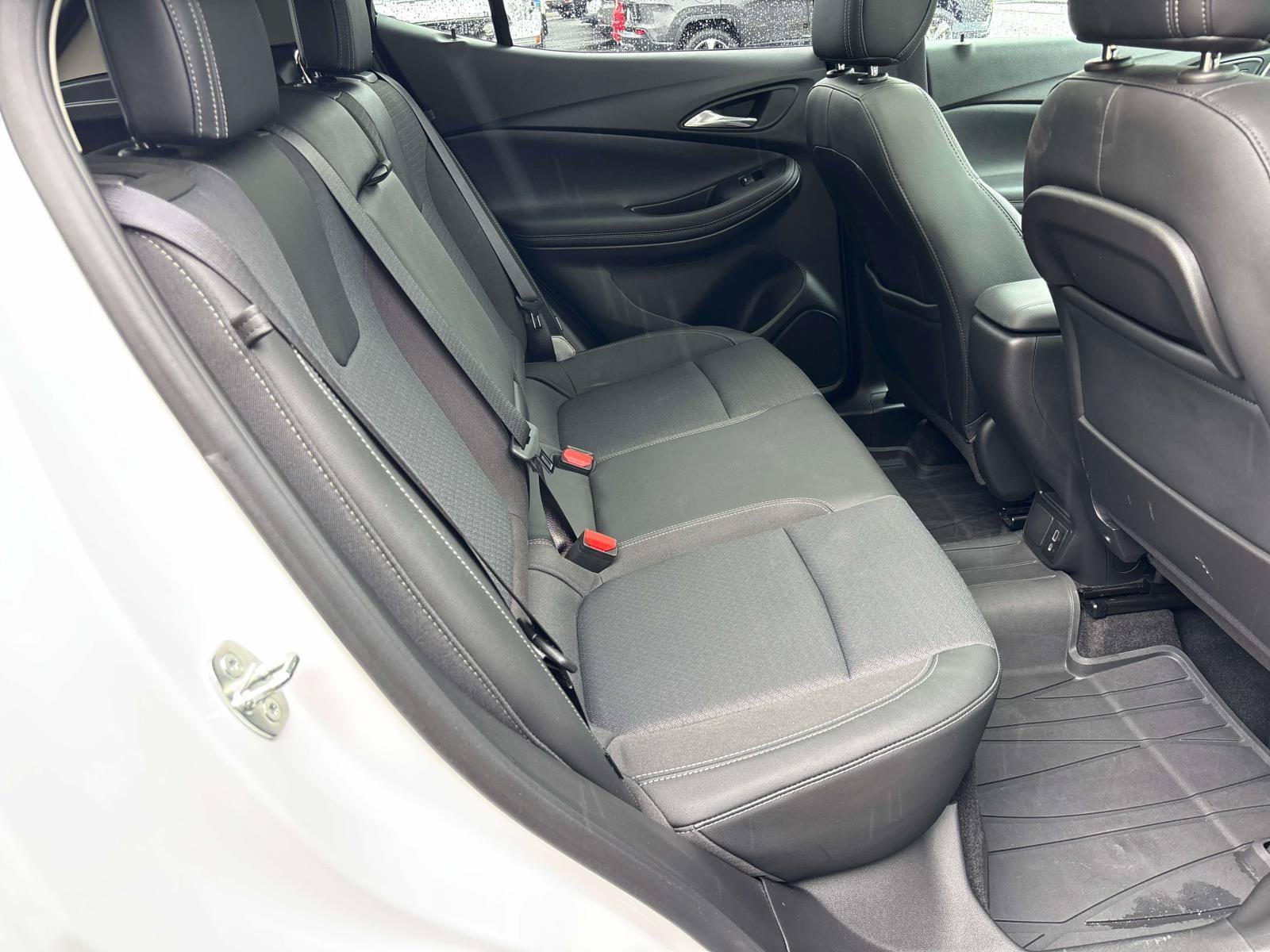 Used 2021 Buick Encore GX Select w/ Experience Buick Package AWD/4WD image 10