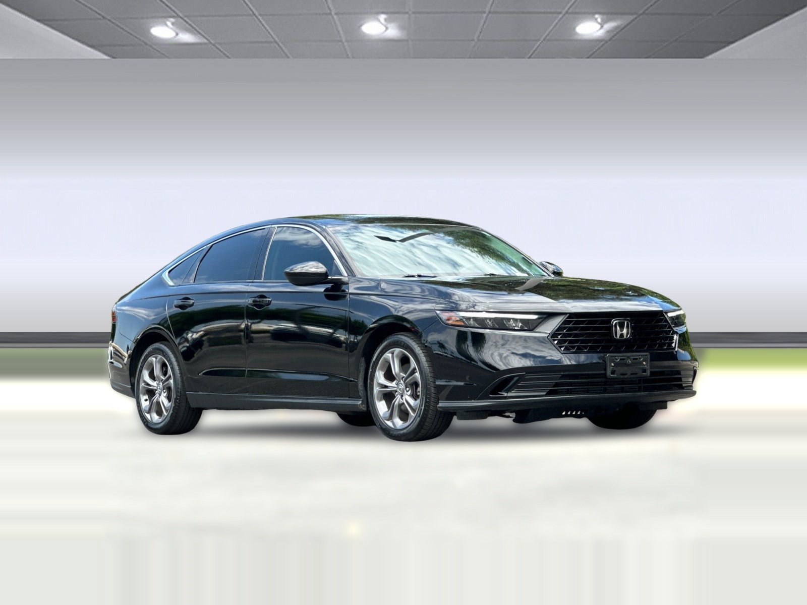 Used 2024 Honda Accord EX image 7