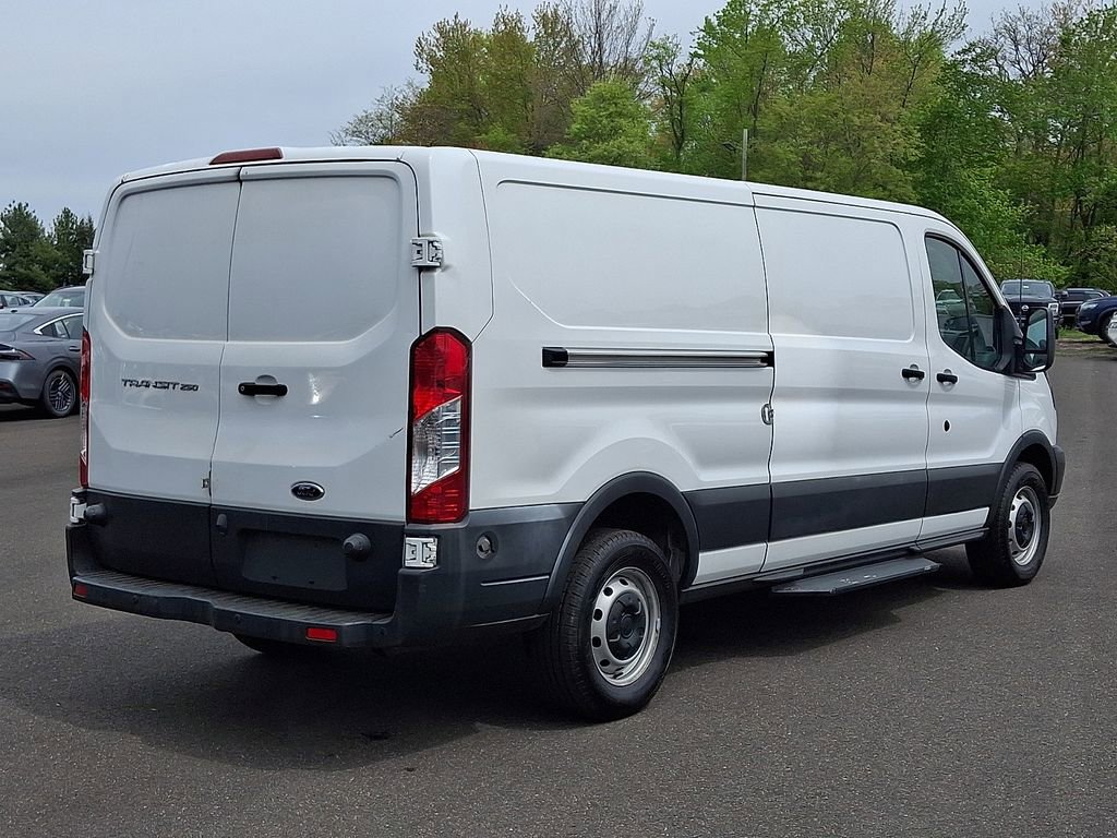 Used 2018 Ford Transit 250 148 Low Roof RWD image 6