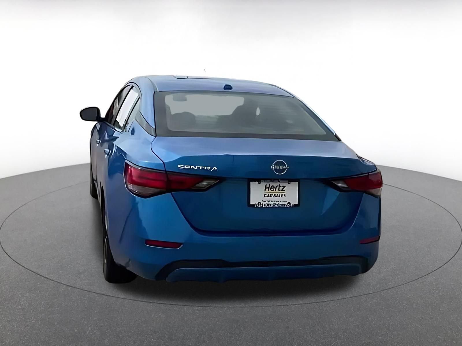 Used 2025 Nissan Sentra SV FWD image 12