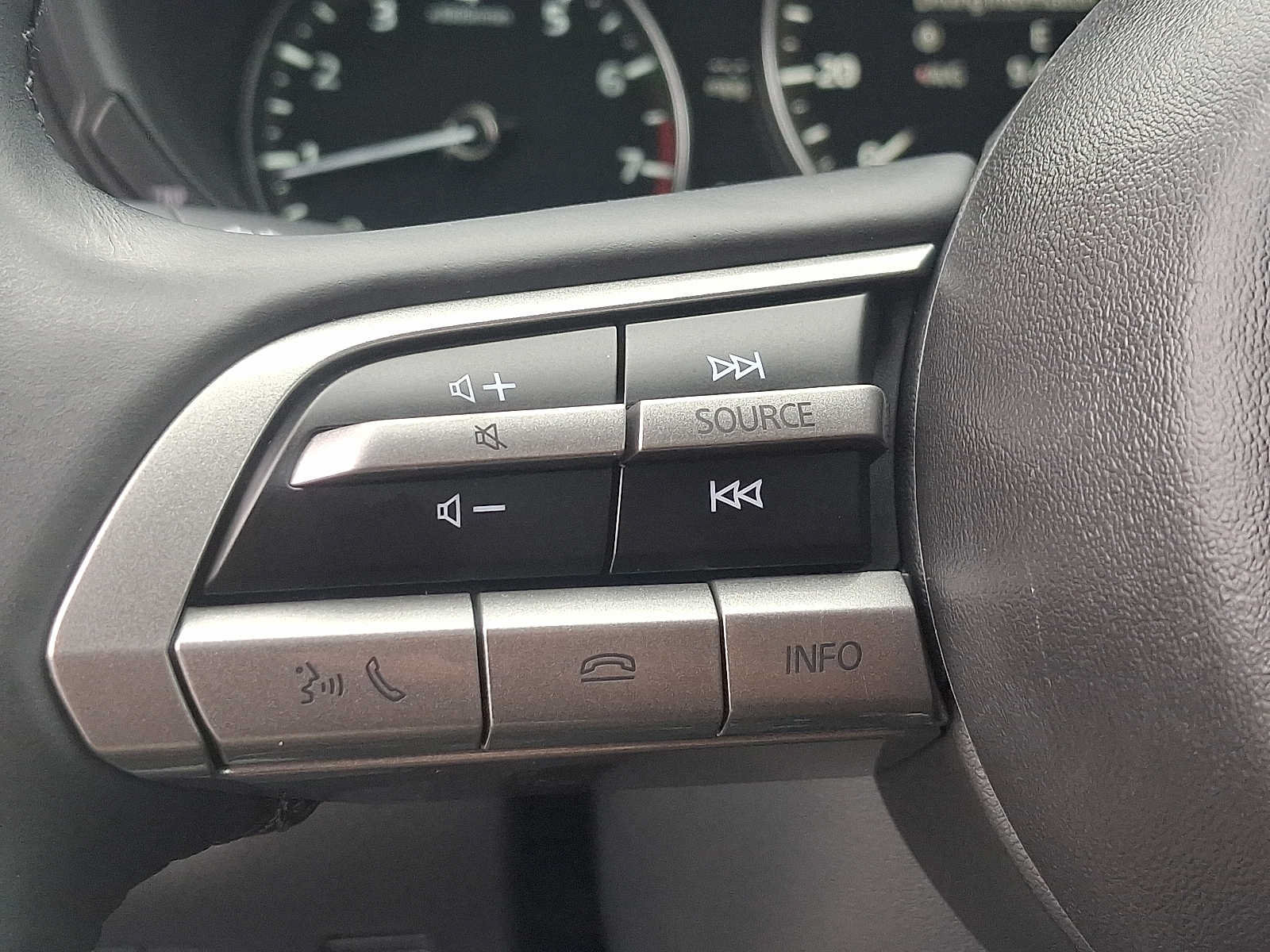 Used 2023 MAZDA CX-30 AWD 2.5 S w/ Select Package image 21